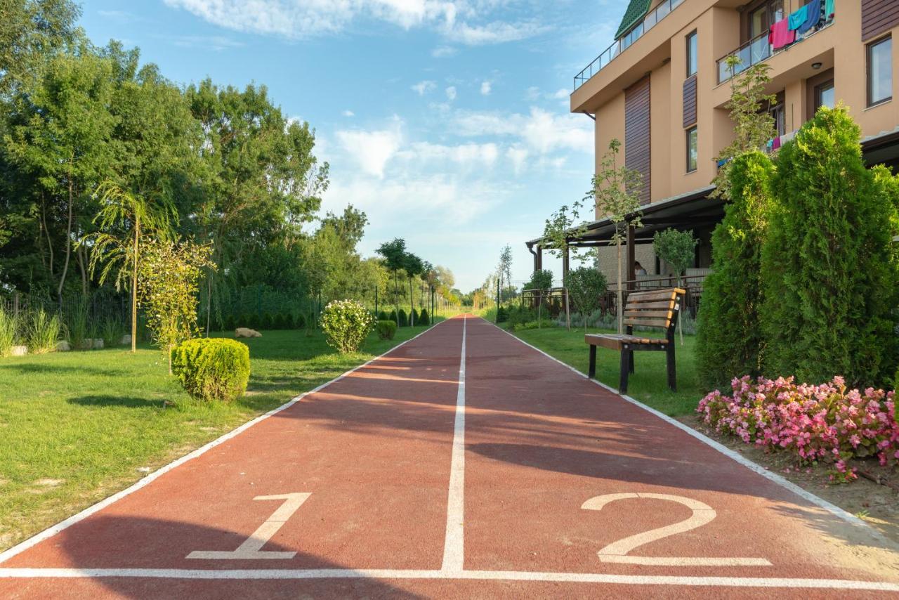 Camp And Pool Ξενοδοχείο Kranevo Εξωτερικό φωτογραφία