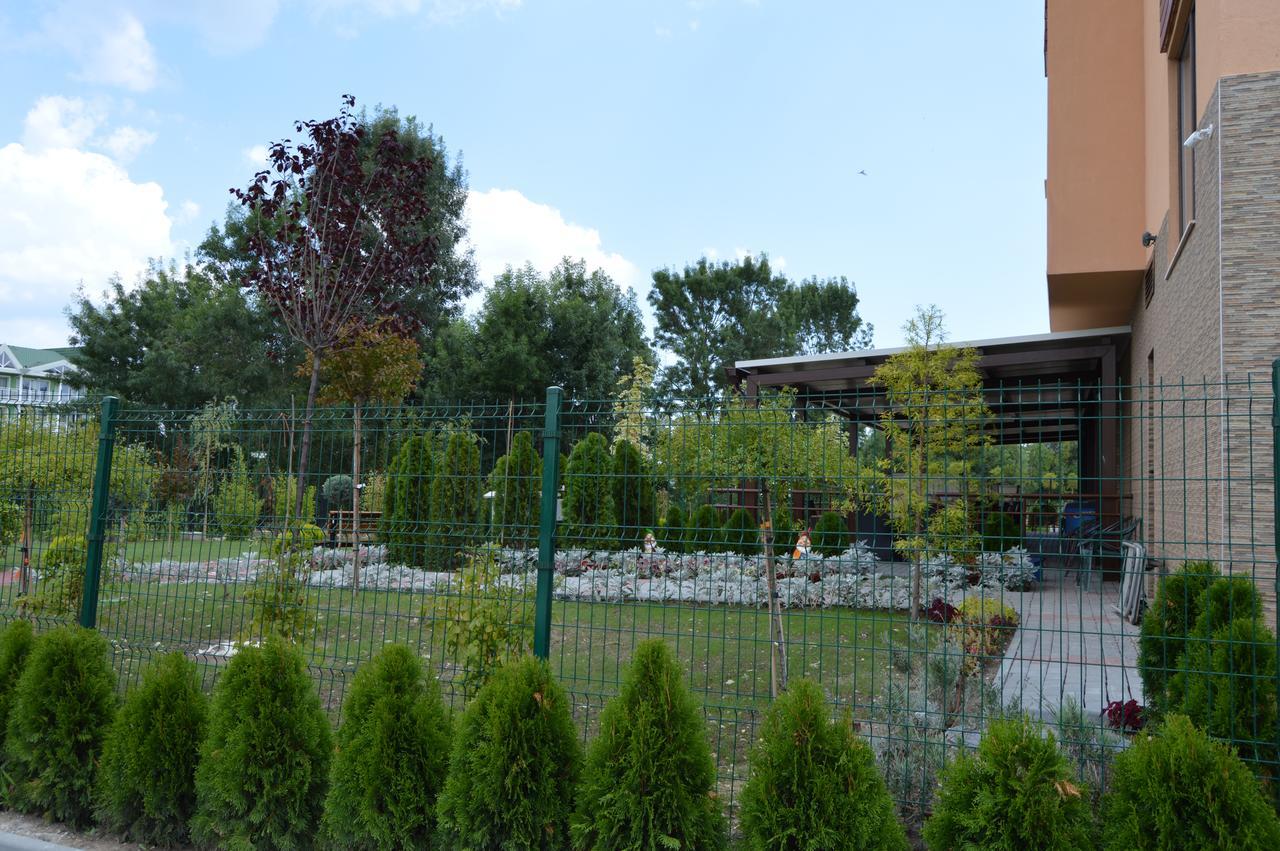 Camp And Pool Ξενοδοχείο Kranevo Εξωτερικό φωτογραφία