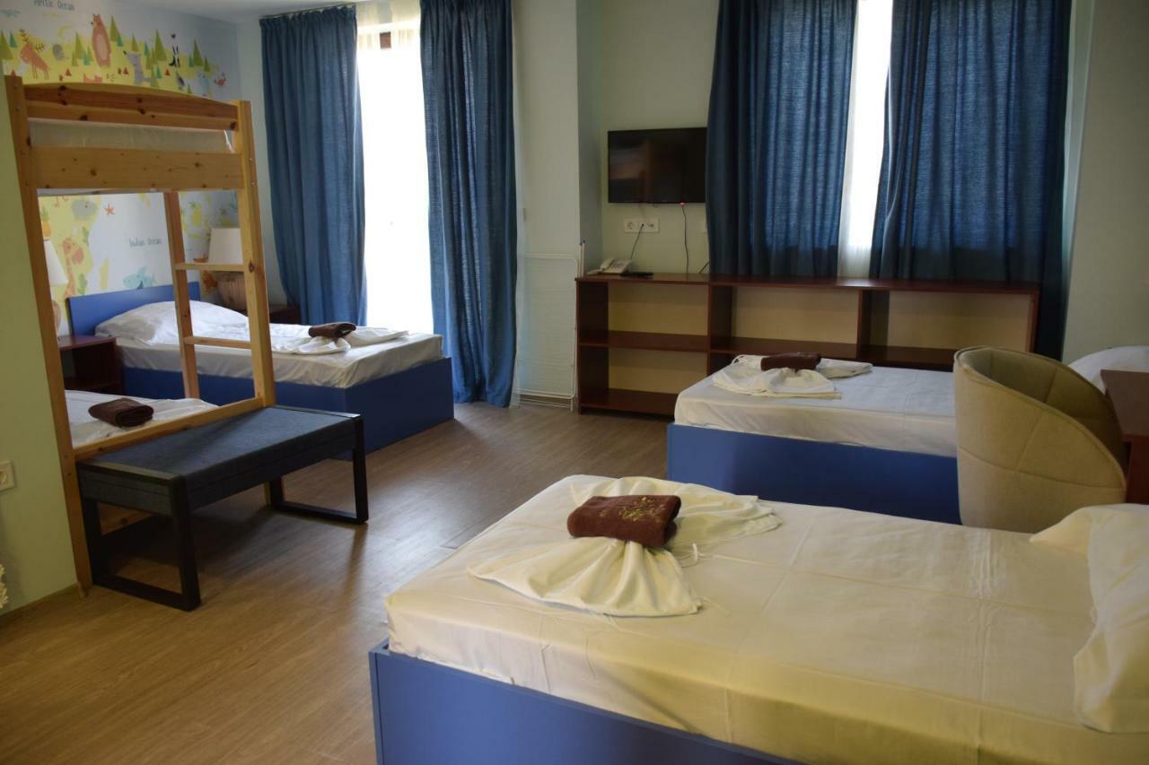 Camp And Pool Ξενοδοχείο Kranevo Εξωτερικό φωτογραφία